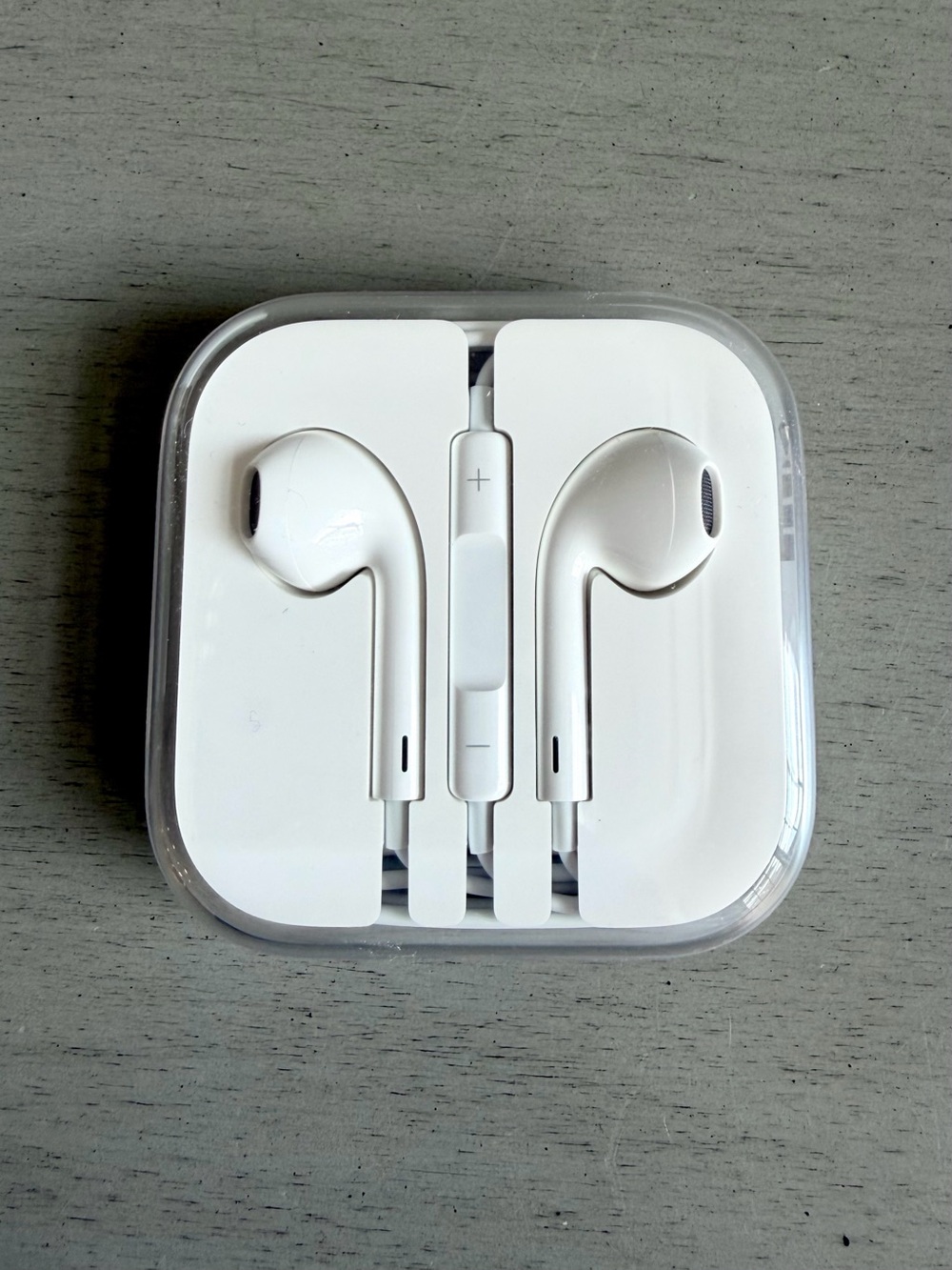 Apple Wired Earpods Headphones iPhone Earphones Earbuds 3.5mm Jack NEW